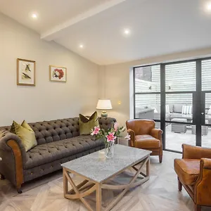 Historic Centre Town House Holiday home Chester